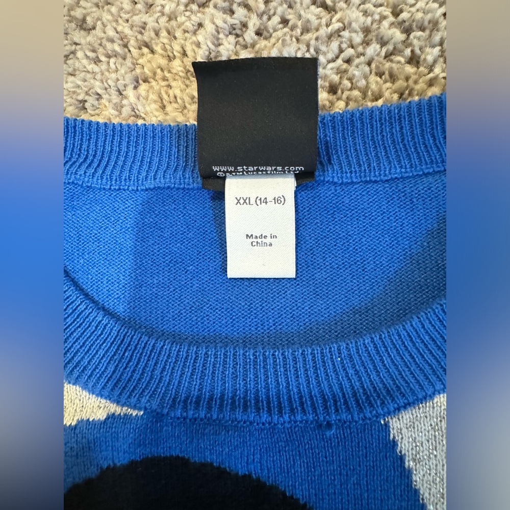 Star Wars R2D2 Pullover Crew Sweater. - Picture 7 of 11